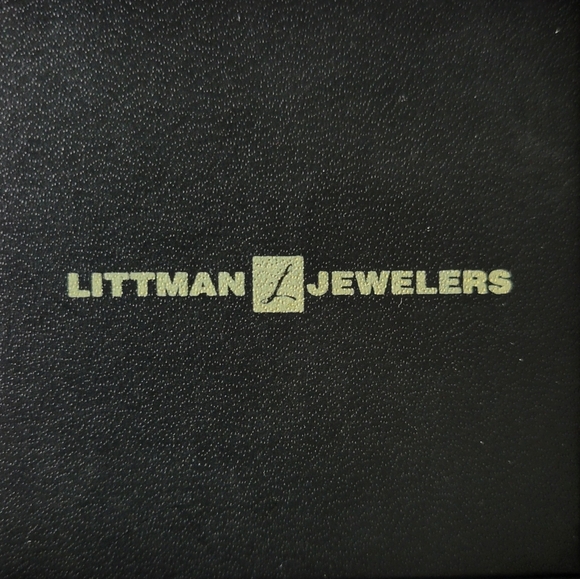 Men's Titanium Wedding Band - Picture 3 of 3